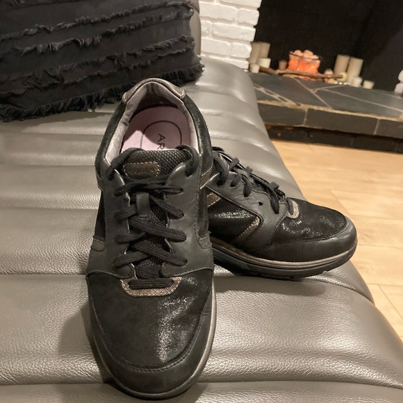 Aravon Pyper Ubal Black Sneakers Size 6.5 - Picture 1 of 11